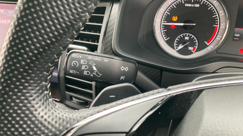 Skoda Kodiaq 2.0 TDI Sport Line 4x4 5dr DSG [7 Seat] Diesel Estate